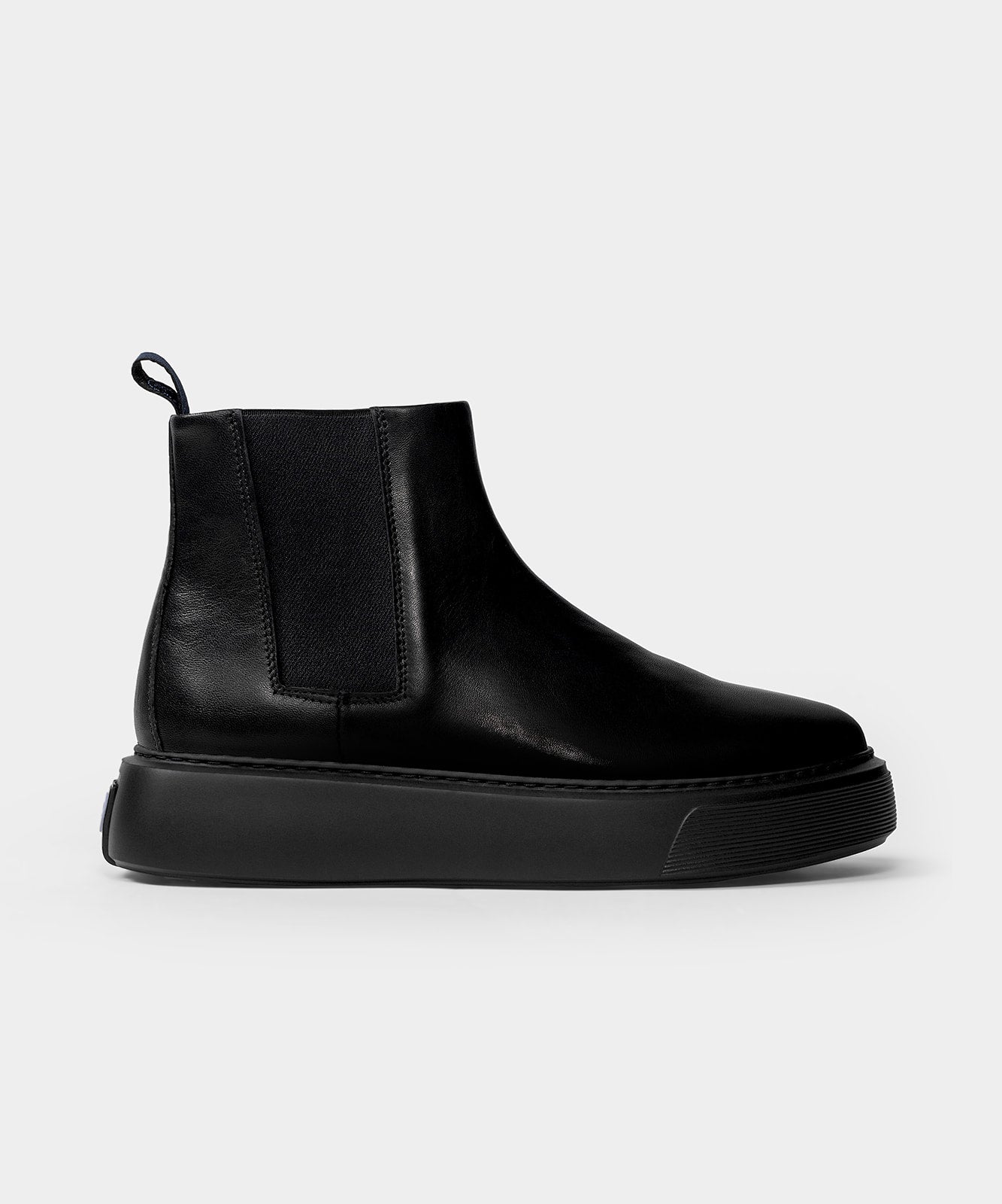Chelsea All Black Leather (W)