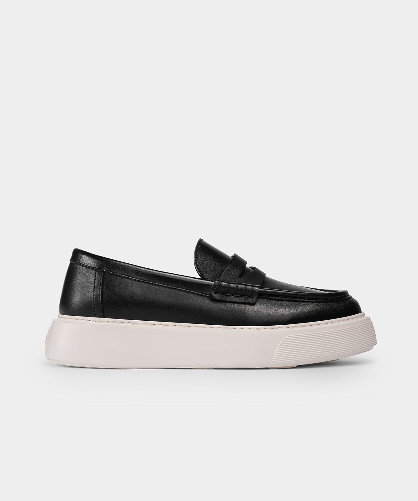 Loafer Black Leather (W)
